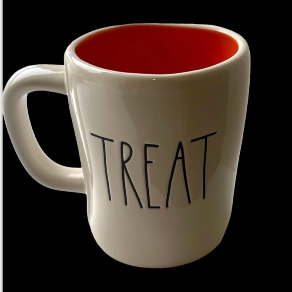 Rae Dunn Trick/Treat mug
